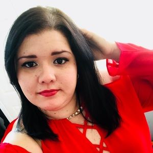 Meet your Posher, Aliane